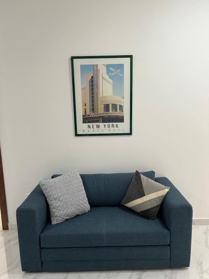 Condo With Patio Overlooking Piazza Gzira Luaran gambar